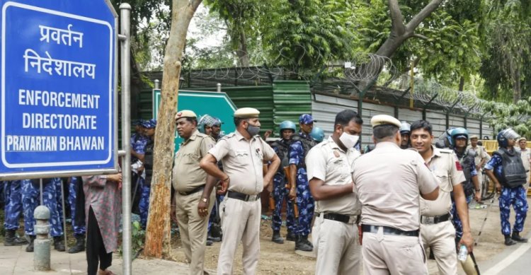 ED अफसर बनकर बदमाशों ने घर से 3.20 करोड़ रुपये लूटे