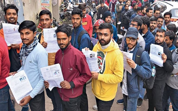 उत्तर प्रदेश पुलिस कांस्टेबल भर्ती परीक्षा मे कड़ा पहरा