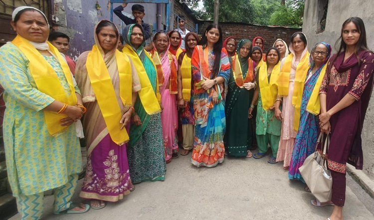मां से बढ़कर दुनिया में कोई और नहीं, बच्चों को अच्छे संस्कार देने के लिए किया प्रेरित