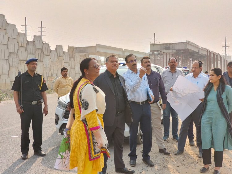 आईडीसी ने की ग्रेटर नोएडा में डी एम आई सी परियोजनाओं की समीक्षा
