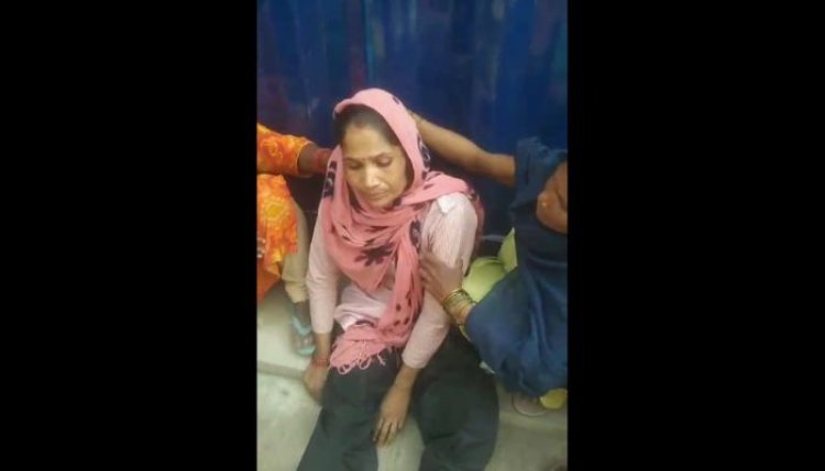 कॉसमॉस सोसायटी की बालकनी से नीचे गिरी लड़की, हुई दर्दनाक मौत
