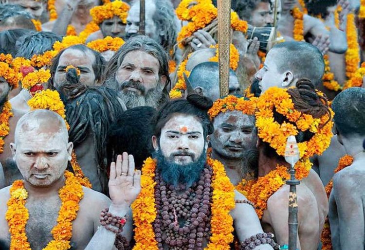 सनातन के प्राण, महाकुंभ की शान नागा साधु
