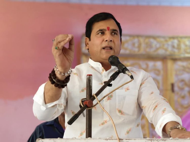 "लोनी में ‘एक राष्ट्र, एक चुनाव’ गोष्ठी सम्पन्न — विधायक संजय शर्मा ने बताया इसे राष्ट्र निर्माण की दिशा में ऐतिहासिक पहल"